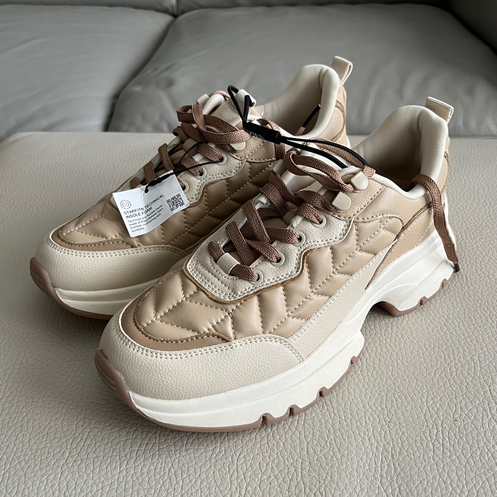 NWT - Zara Women’s Quilted Platform Sneakers - EU 40/US 9.5